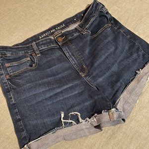 AE hi rise shortie shorts size 18